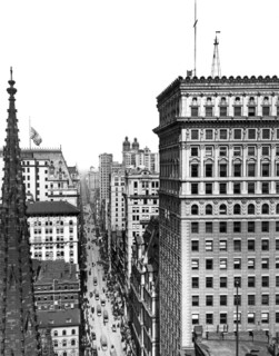 Looking up Broadway In 1904