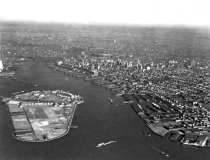 Governors Island In NY Harbor