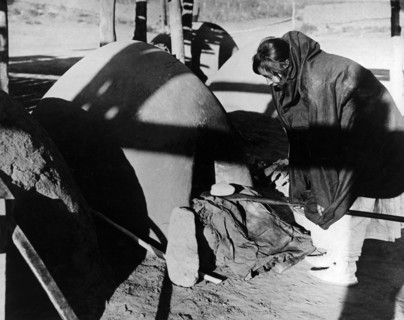 Native American Bread Maker
