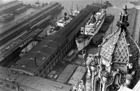 NY Docks View