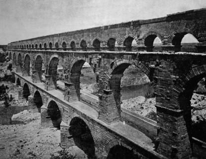 Pont du gard, remoulins