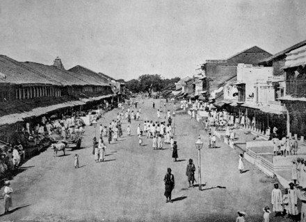 a street in calcutta,