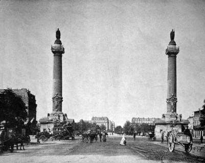 Le place de la nation square, paris