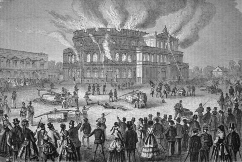 Hoftheater in dresden in flames