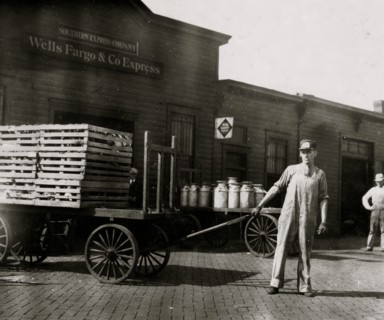 Expressman hauls cart of Crates at Wells Fargo Depot 1917