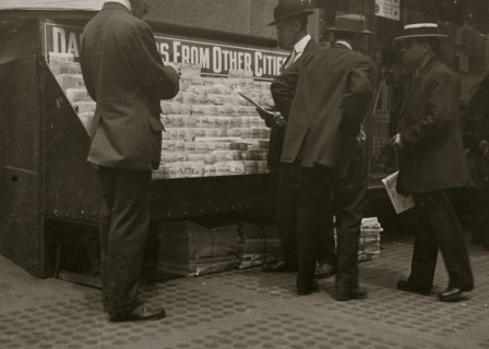 Newsstand 1913