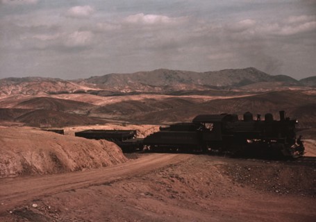 train bringing copper ore out of the mines, Ducktown, Tenn. 1939