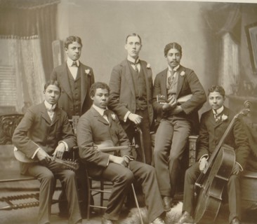 African American Chamber Music Group with a white player as well is the Summit Avenue Ensemble 1900