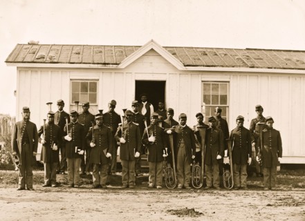 Arlington, Va. Band of 107th U.S. Colored Infantry at Fort Corcoran] 1865