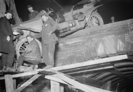 Shortcut over the bridge 1920