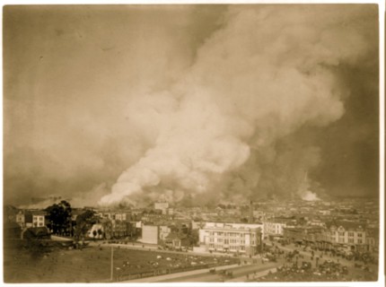 Bird's-eye view of smoldering downtown section during the San Francisco earthquake and fire 1906