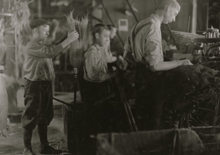 Boys assisting at the Broom Machines. S. W. Brown Mfg. Co.,. 1908