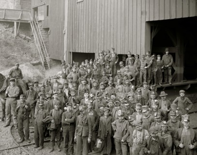Breaker boys, Woodward coal breakers, Kingston, Pa 1895