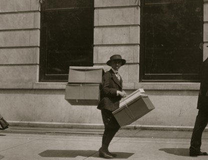 Bundle carrier. 1910