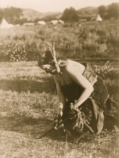 Offering the pipe to the Earth--Cheyenne 1910