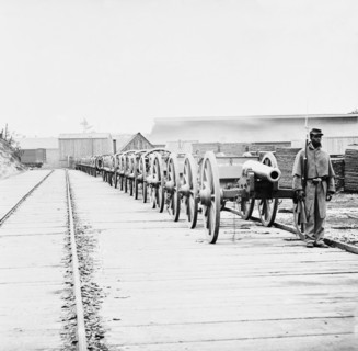 African American soldier Guards Artillery in the Civil War 1862