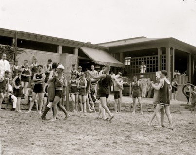 Couples Dancing on the Beach 1922