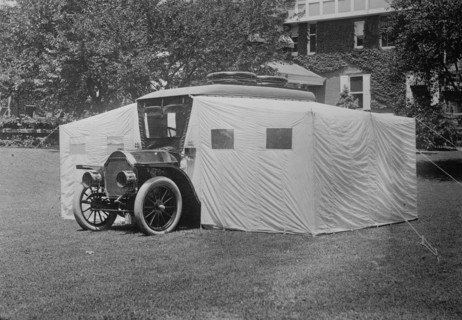 DuPont, Owner of General Motors Introduces Car that Molts into a Camper With Tents 1914