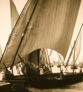 Egyptian views; Cairo (Masr). Bridge over the Nile, open 1910