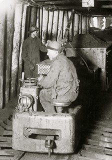 Electric Locomotive, Oliver Iron Mining Co., Minn. 1915