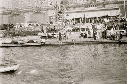 Elsie Hanneman Diving