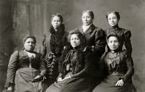 Executive board of Women's League, Newport, R.I. 1899