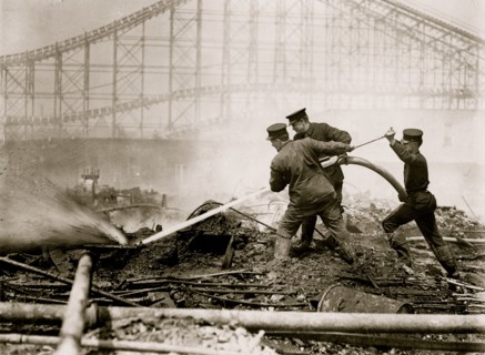 Dreamland fire, Coney Island, New York 1911