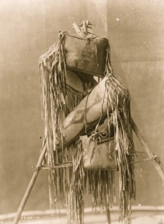 Medicine bags 1910