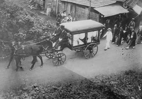 Funeral of Aviator Lt. Higuchi, Jap.