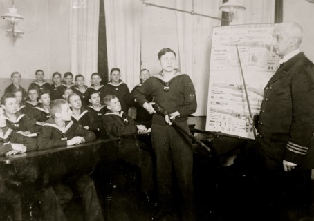 German Marine School on "Prinz Heinrich"