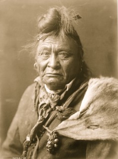 Hoop On the Forehead 1908