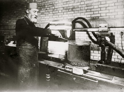 Henri Moissan making diamonds nown