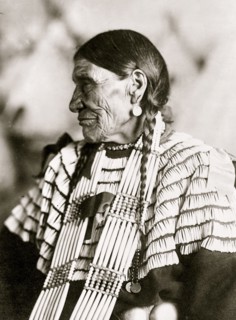 Holy Bear's wife 1908