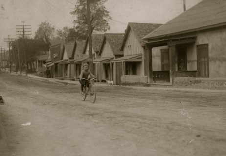 Isaac Boyett, "I'm de whole show." The twelve year old proprietor, manager and messenger of the Club Messenger Service, 1913
