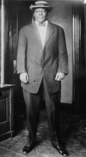 Jack Johnson, Galveston Giant in a suit 1911