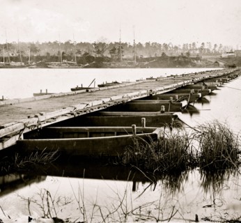 Jones' Landing, Va., vicinity. Pontoon bridge over the James, from the north bank 1863