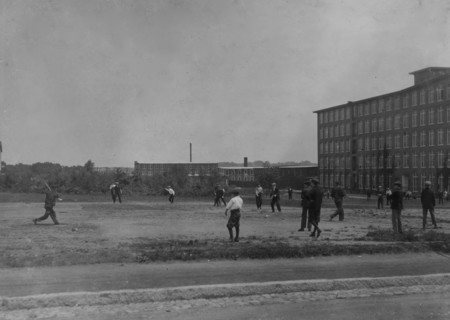 Kerr Thread. Young workers on Ball Ground at noon. Two leagues - Junior and Senior. 1916