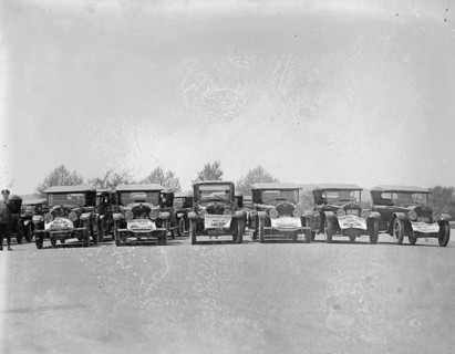 LONG, BRECKENRIDGE. 3RD ASST. SECRETARY OF STATE, 1918. LONG IN AUTO WITH 2 OF THE FR.COMMN. 1917