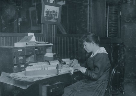 Malvinas Amundsen, 15 years old. Office girl in Eastern Talking Machine Co., 177 Tremont Street.  1917