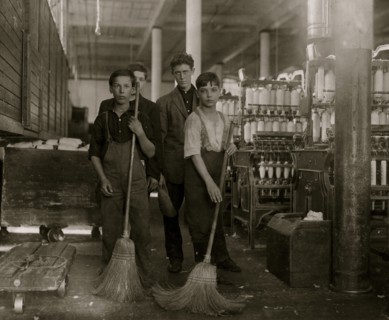 Portuguese immigrant child Manuel Soarels, Sweeper in spinning room, been there one month. 1912