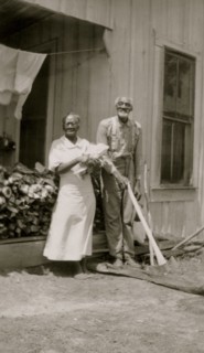 Minerva & Edgar Bendy, Woodville 1937
