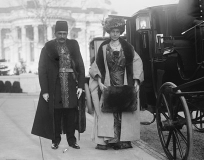 Mirza Ali Kuli Khan & wife 1913