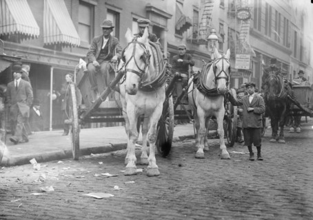 New York City Faces a Garbage Strike has City Pay $5.00 per day for Breakers 1913