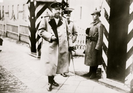 Von Hindenburg