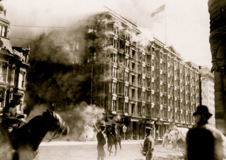 Place Hotel on Fire in the San Francisco earthquake 1906