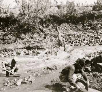 Placer mining near the Yukon River, Alaska 1927
