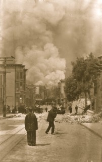 Looking down at Street at a burning city after the earthquake 1906