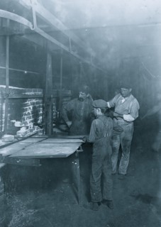 The "Carrying-in Boy," In an Indiana Glass Works, 1:00 A. M., 1908