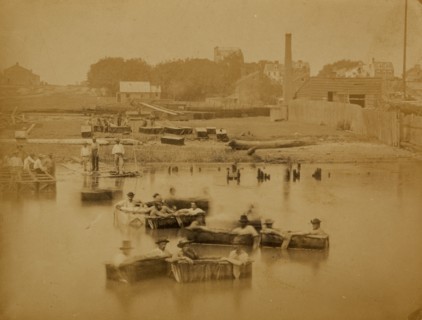 Raft of blanket boats ferrying field soldiers across the Potomac River 1863