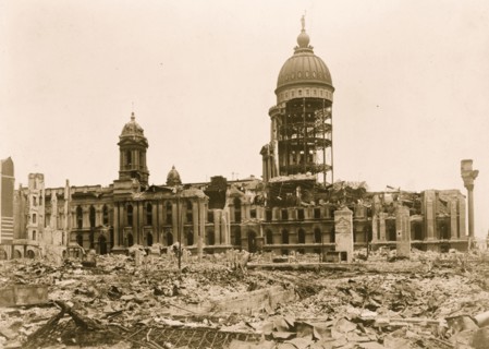 Ruins of earthquake-damaged San Francisco City Hall 1906